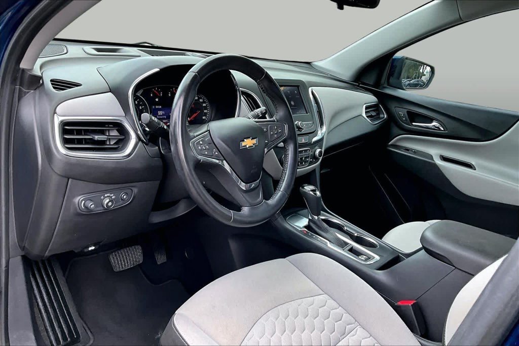 Used 2020 Blue Chevrolet LT image 18
