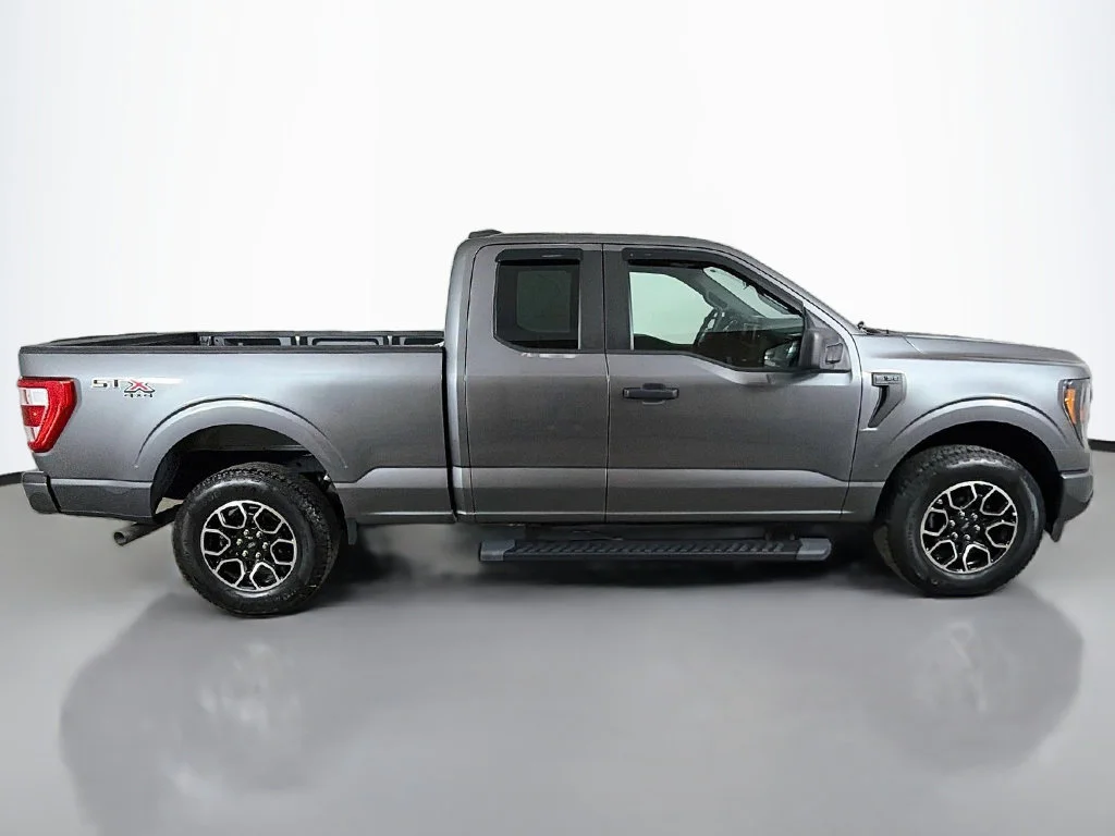 Used 2023 Carbonized Gray Metallic Ford XL image 13