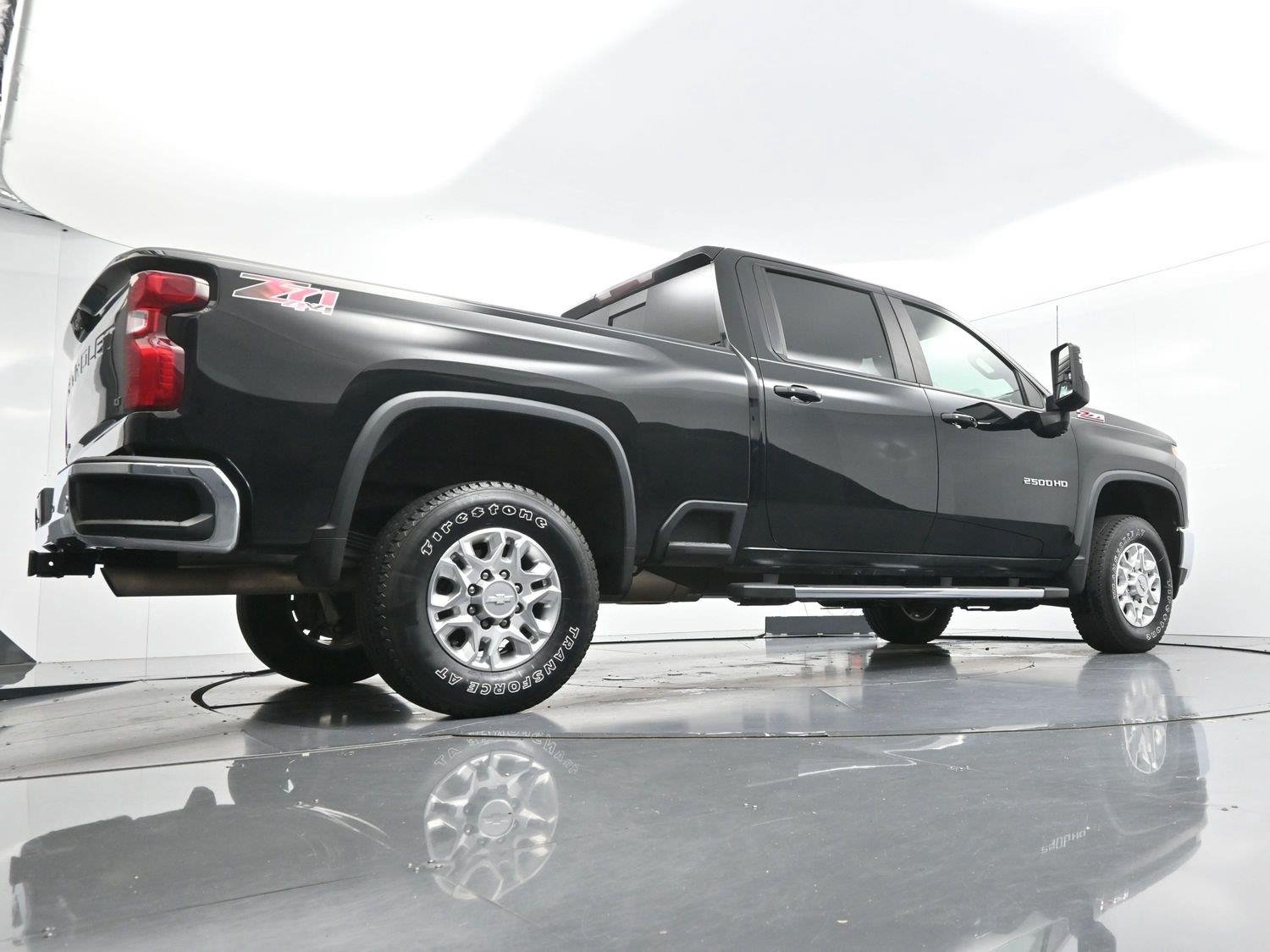 Used 2020 BLACK Chevrolet LT image 49