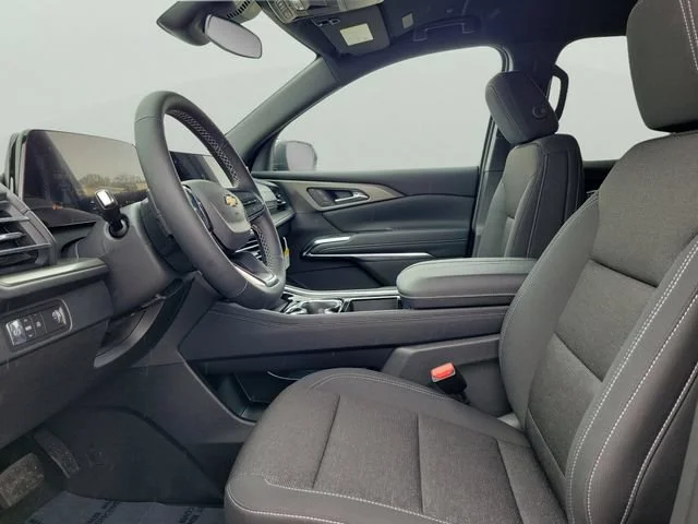 New 2026 Summit White Chevrolet LT image 22