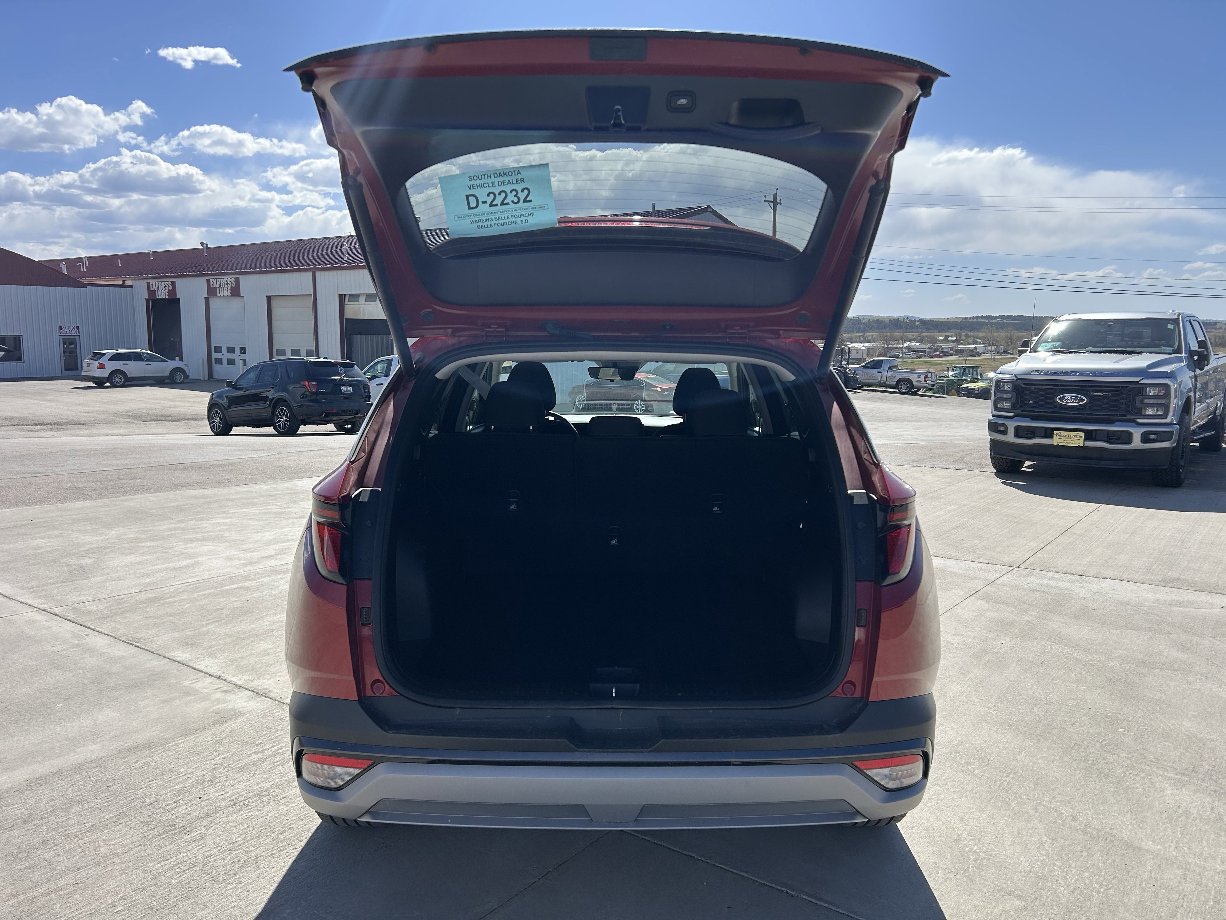 Used 2025 Ultimate Red Hyundai SEL image 7