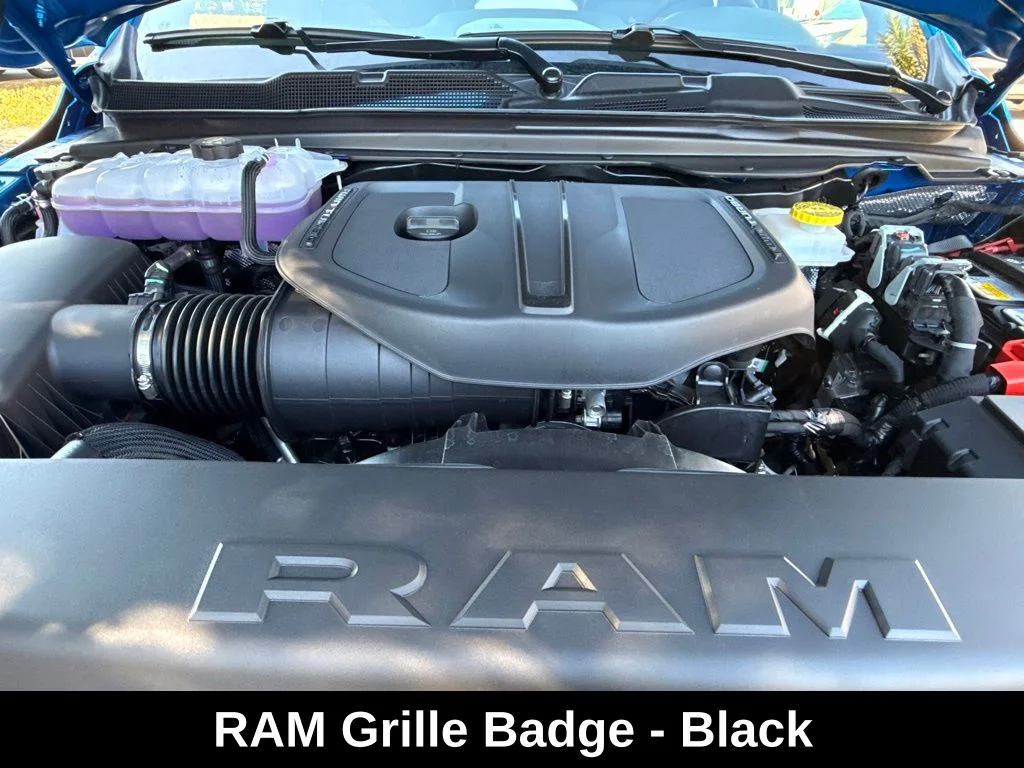 New 2026 Hydro Blue Pearl-Coat Exterior Paint RAM Laramie image 34