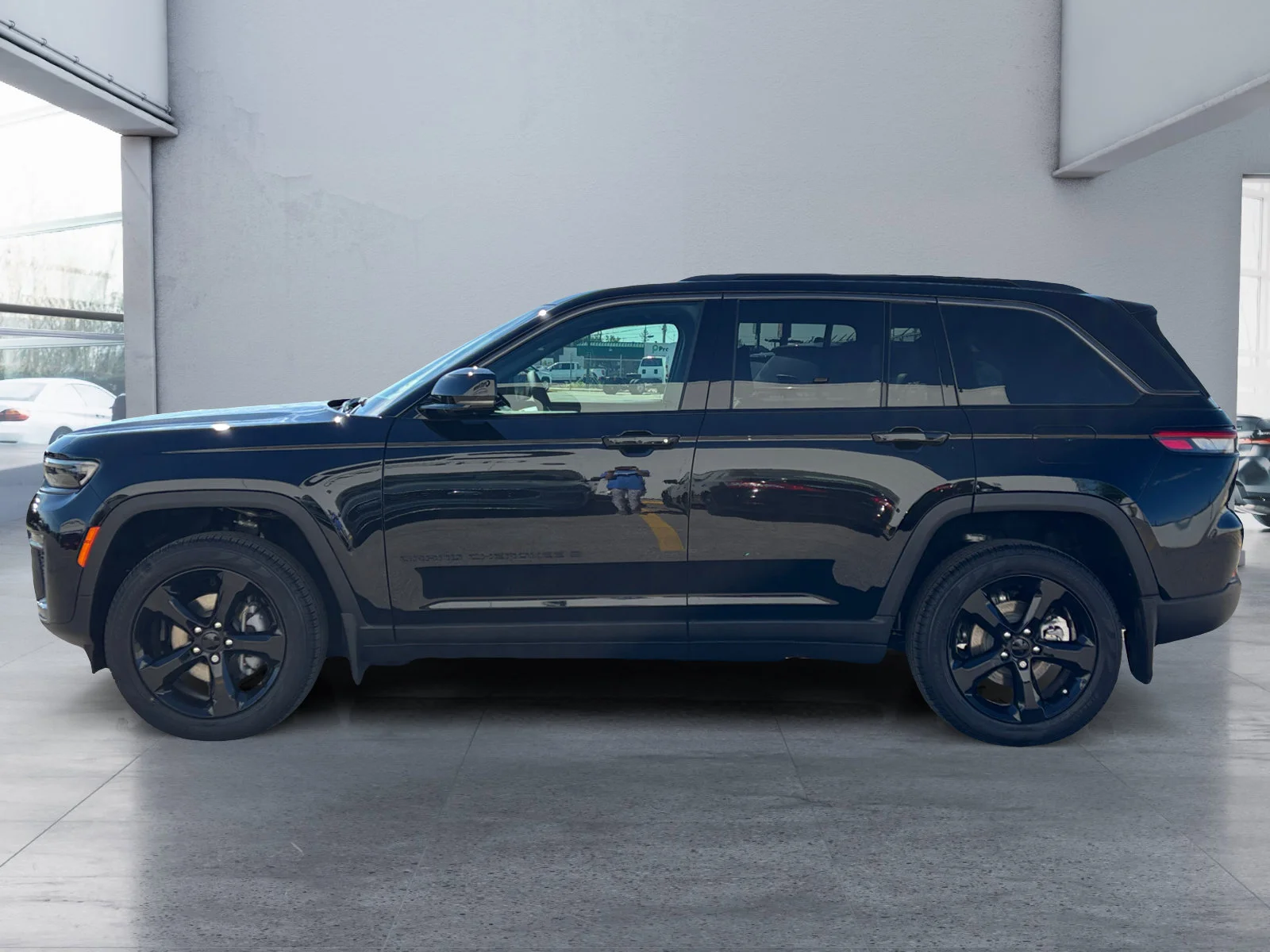 New 2026 Diamond Black Crystal Pearl Jeep Limited image 2