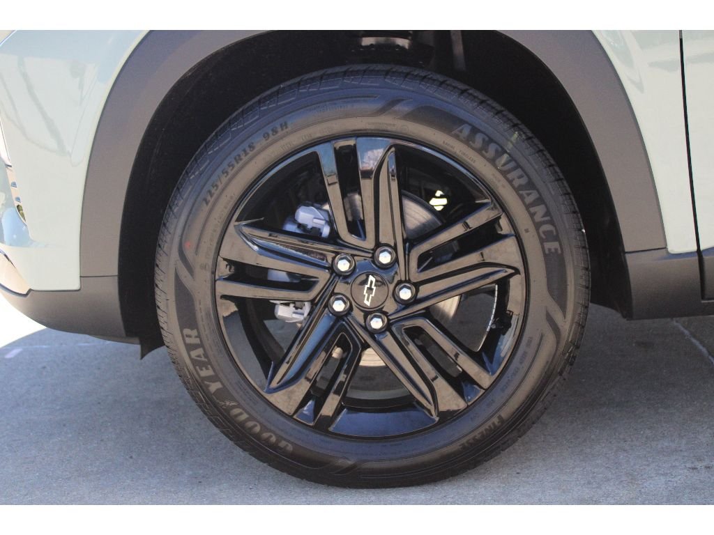 2026 Chevrolet Trax Activ - Photo 12