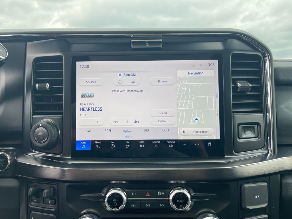 New 2026 Carbonized Gray Metallic Ford LARIAT image 11