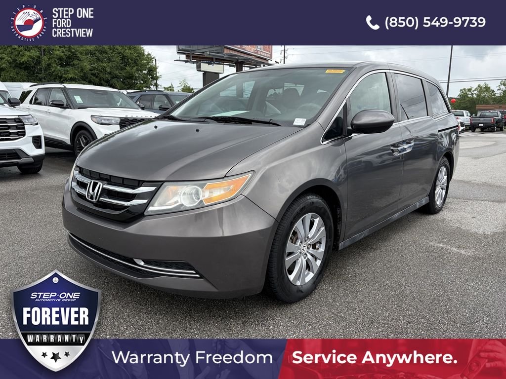 2016 Honda Odyssey SE's photo