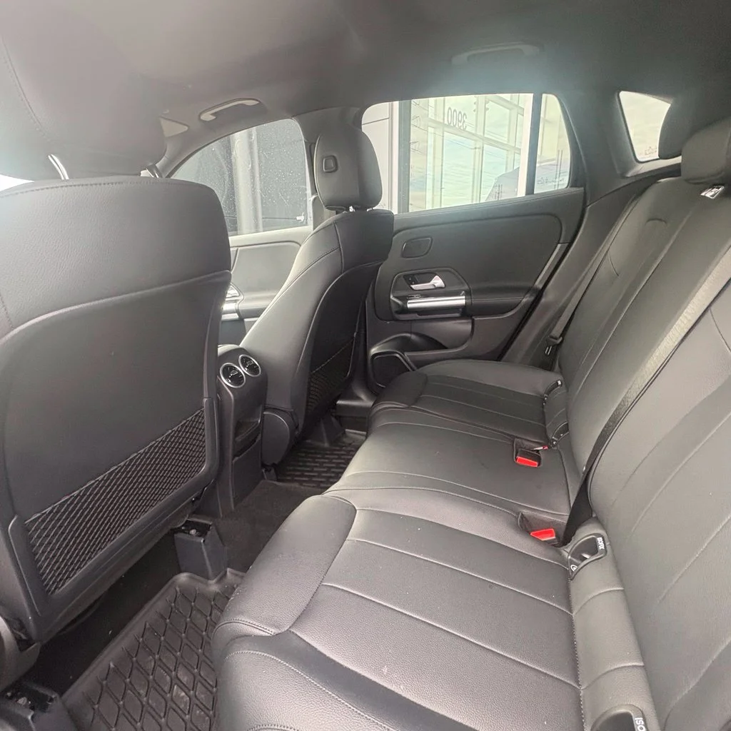 Used 2026 Night Black Mercedes-Benz GLA 250 image 9