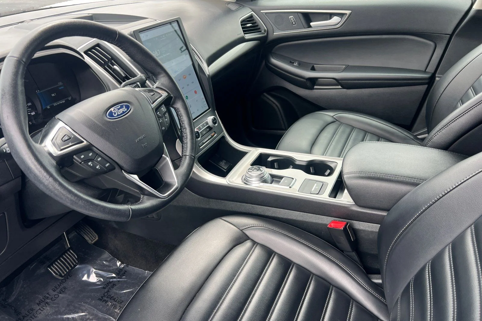 Used 2024 White Ford SEL image 7
