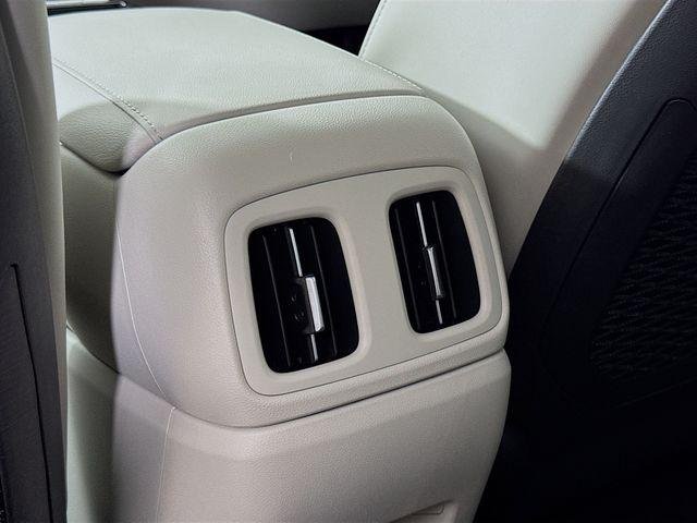 New 2026 Silver Hyundai SEL Convenience image 34