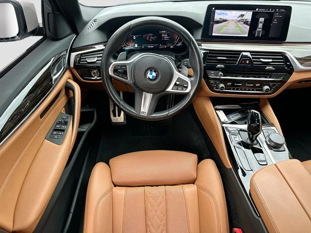 Used 2023 White BMW 540i image 21