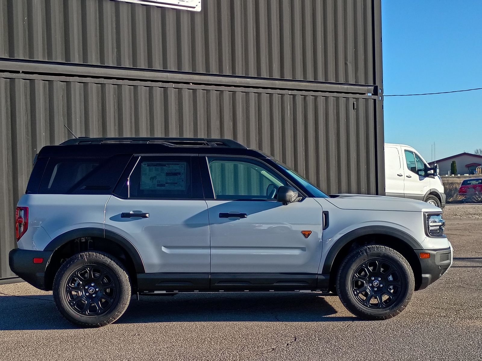 View vehicle photo 6