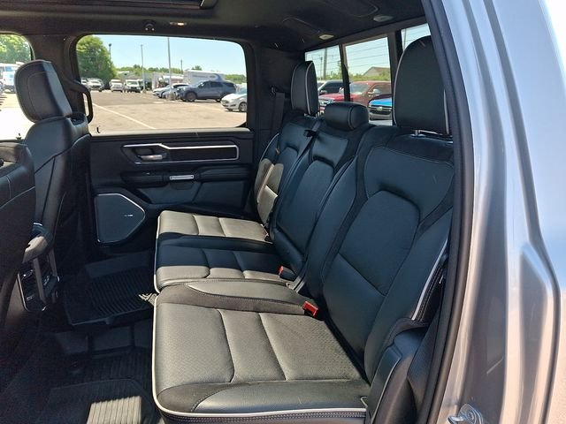 Certified Used 2025 Billet Silver Metallic Clearcoat Ram Laramie image 10