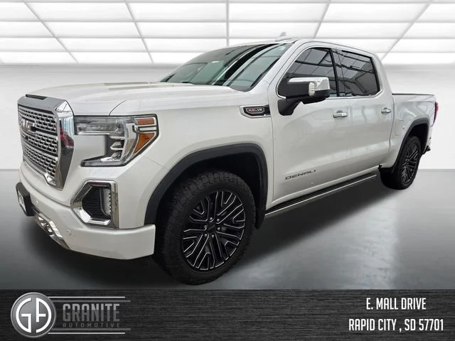 2020 GMC Sierra 4WD Crew Cab Short Box Denali's photo