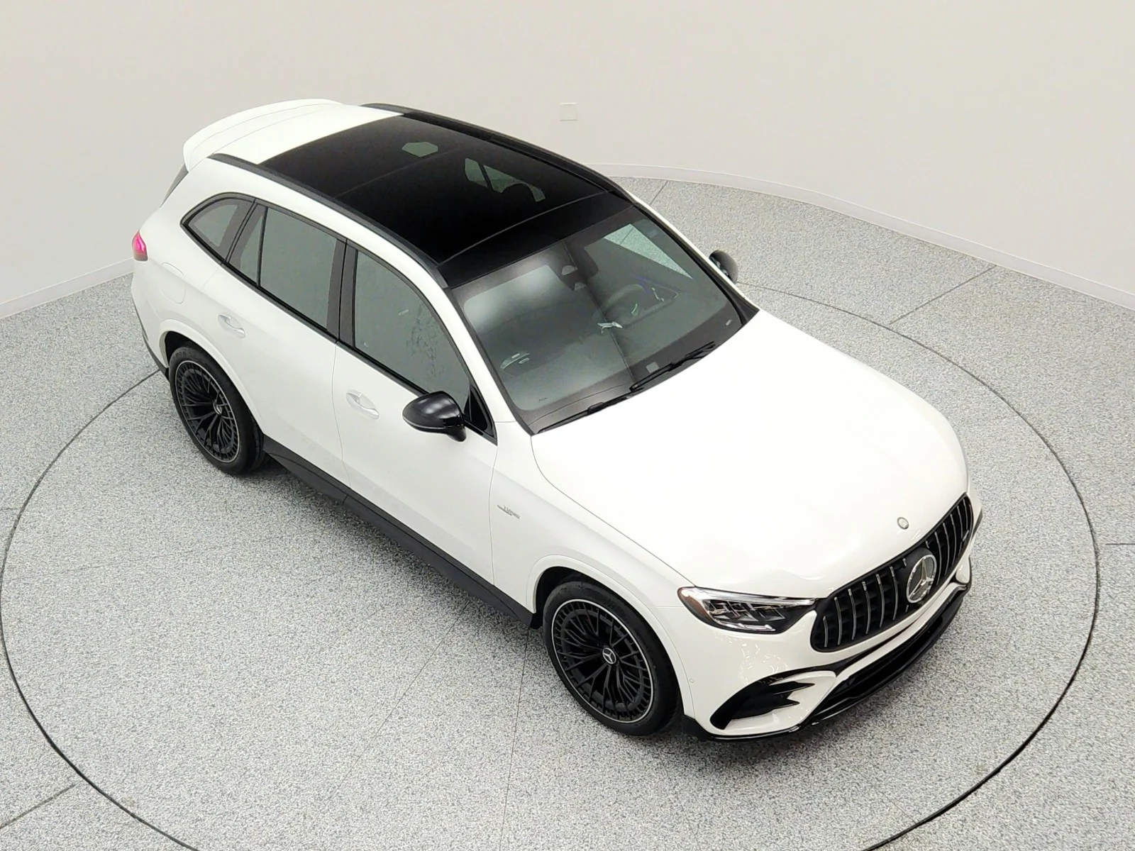 Used 2026 Polar White Mercedes-Benz AMG® GLC 43 4MATIC SUV image 25