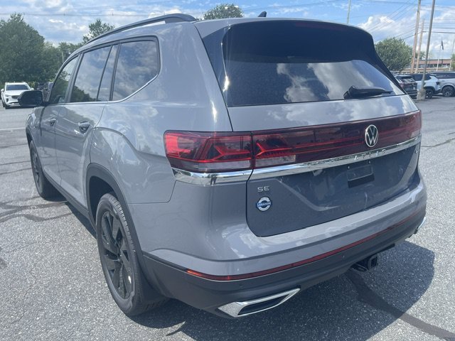 New 2026 Pure Gray Volkswagen 2.0T SE W/TECHNOLOGY image 4