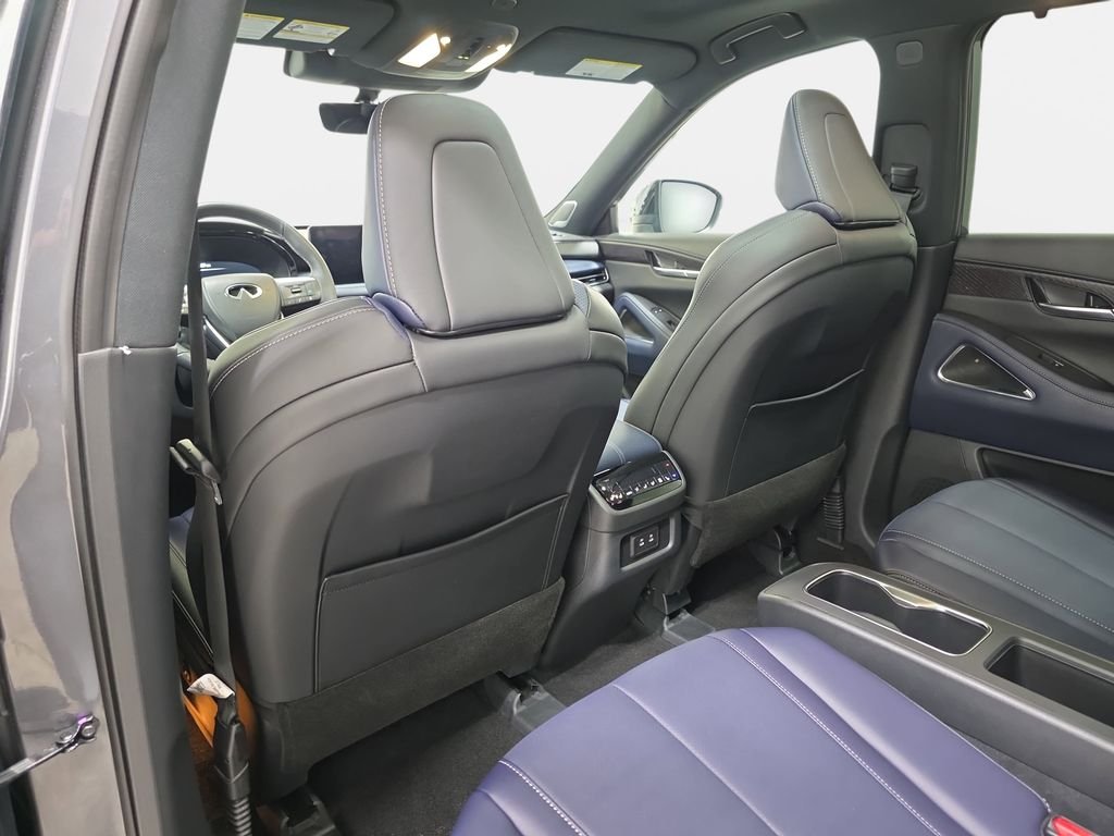 Certified Used 2026 Graphite Shadow/Blk Obsid INFINITI SPORT image 10