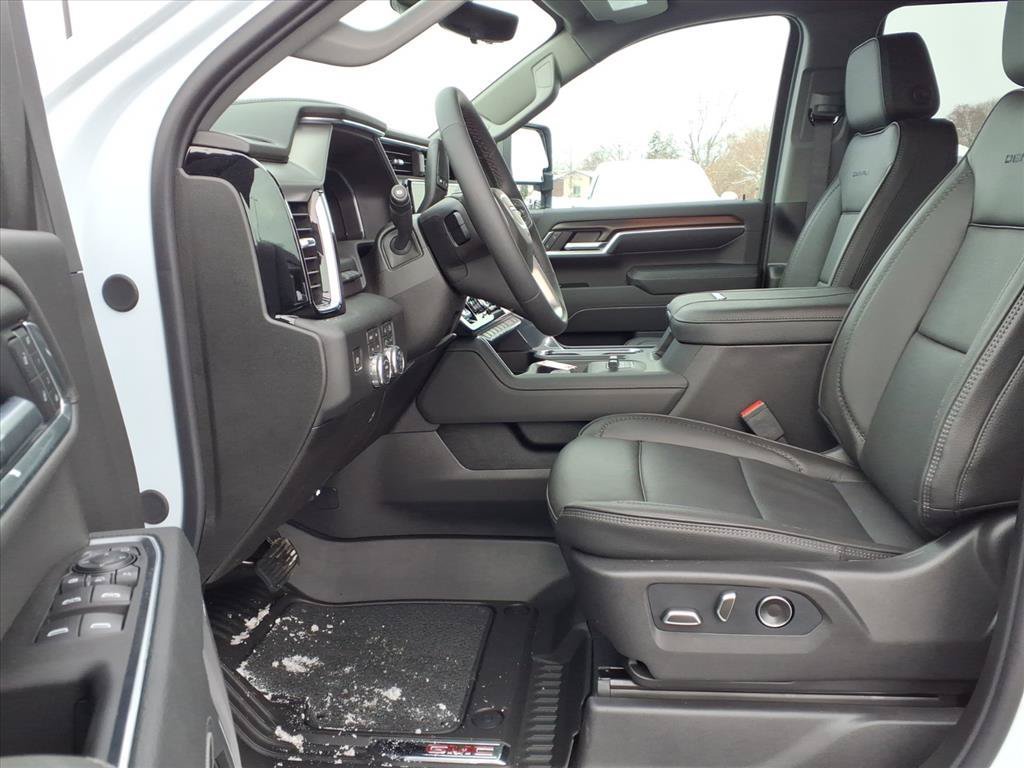 2026 GMC Sierra 3500HD Denali - Photo 21