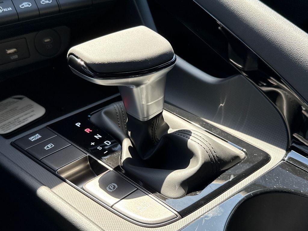 New 2026 White Hyundai SEL Sport Premium image 26