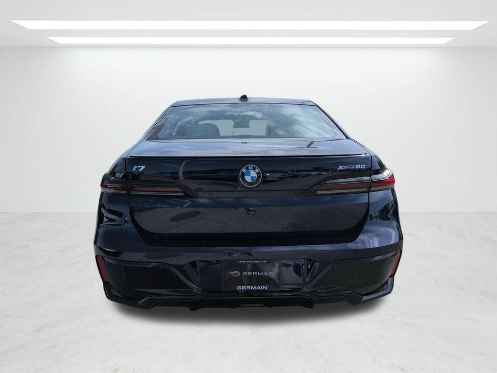 New 2026 Tanzanite Blue II Metallic BMW xDrive60 image 5
