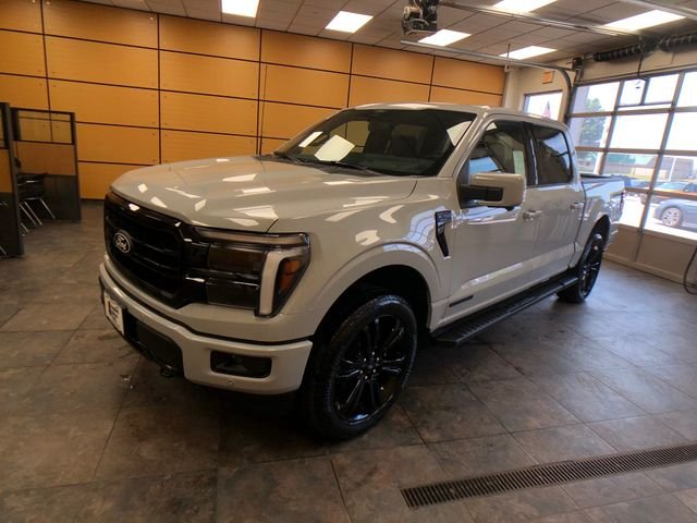 New 2026 Avalanche Ford Lariat® image 3
