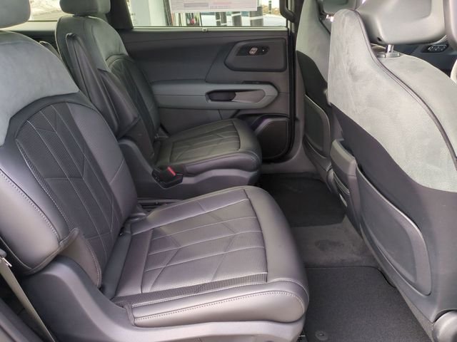New 2027 Glacial White Pearl Kia X-Pro SX Prestige image 31