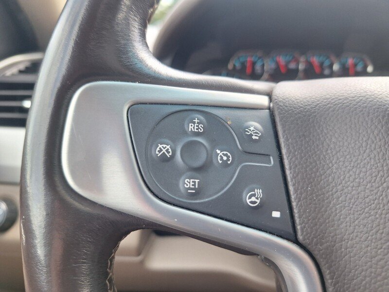 Used 2019 Silver GMC SLT image 13