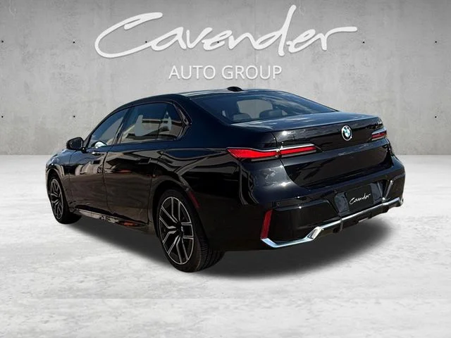 Used 2025 Black BMW 740i image 14
