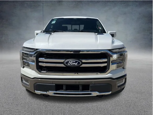 Used 2025 White Ford King Ranch image 3