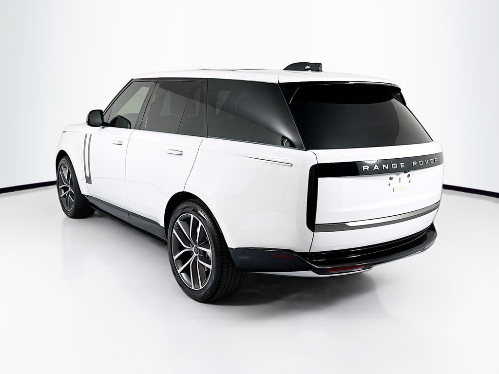 New 2026 Fuji White Land Rover SE image 7