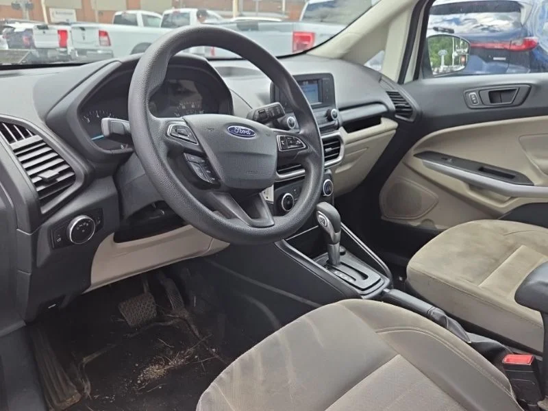 Used 2020 White Ford S image 9