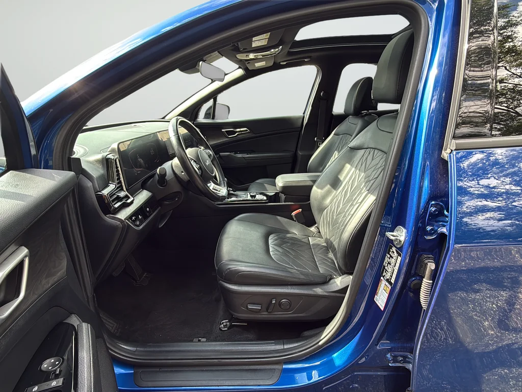 Used 2023 Blue Kia X-Line image 26