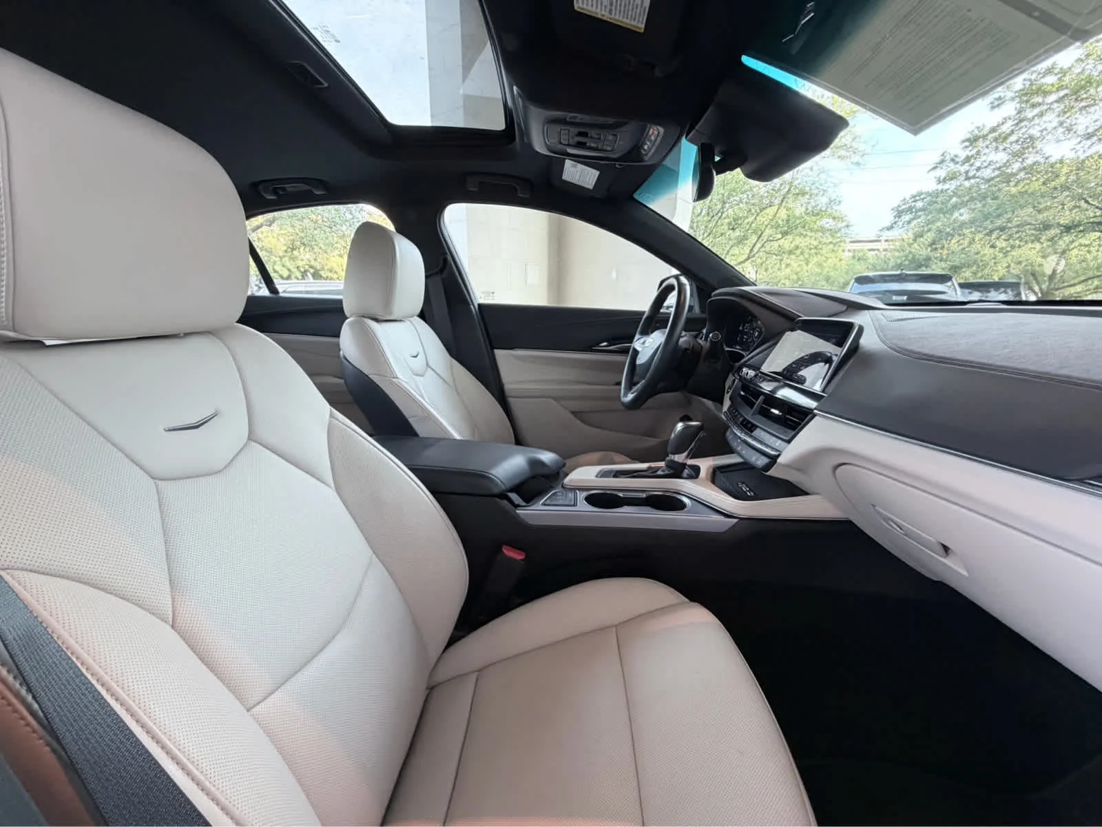 Certified Used 2025 Black Raven Cadillac Premium Luxury image 16