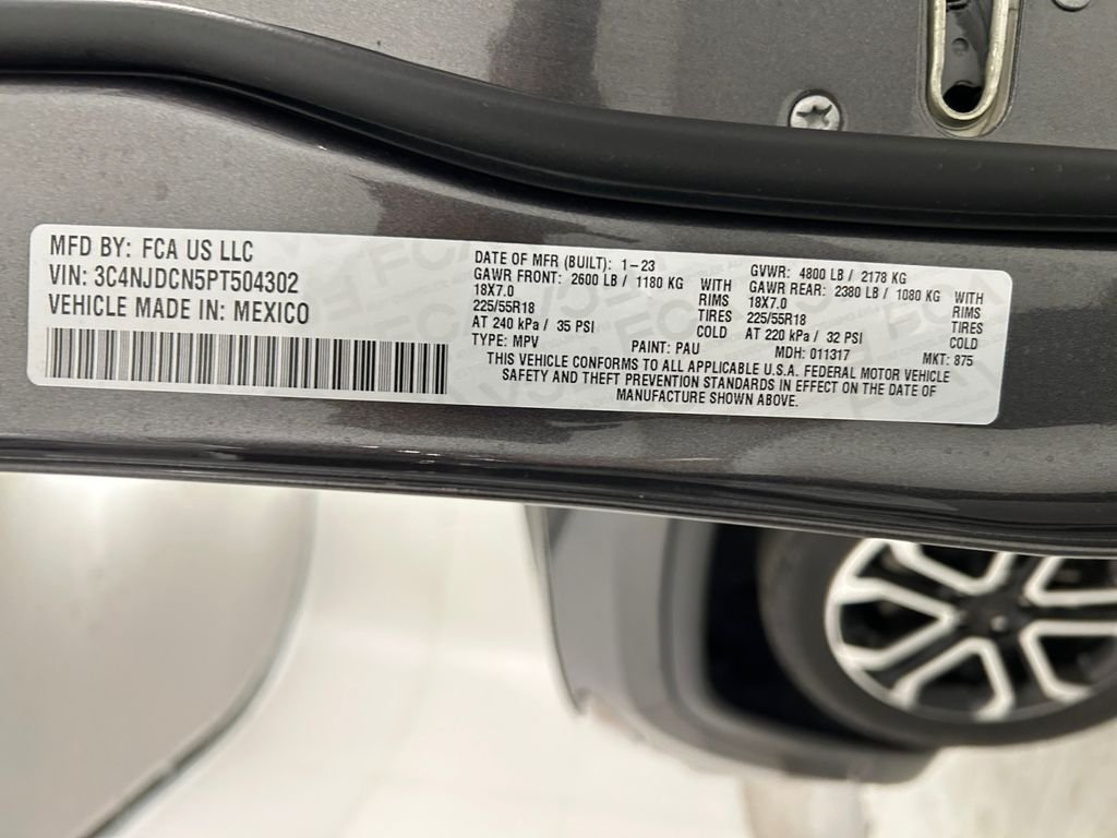 Used 2023 Gray Jeep Limited image 20