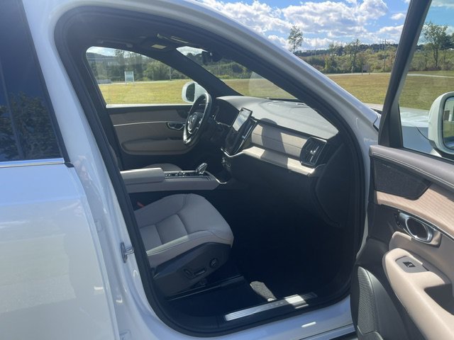 Used 2026 White Volvo Plus image 14