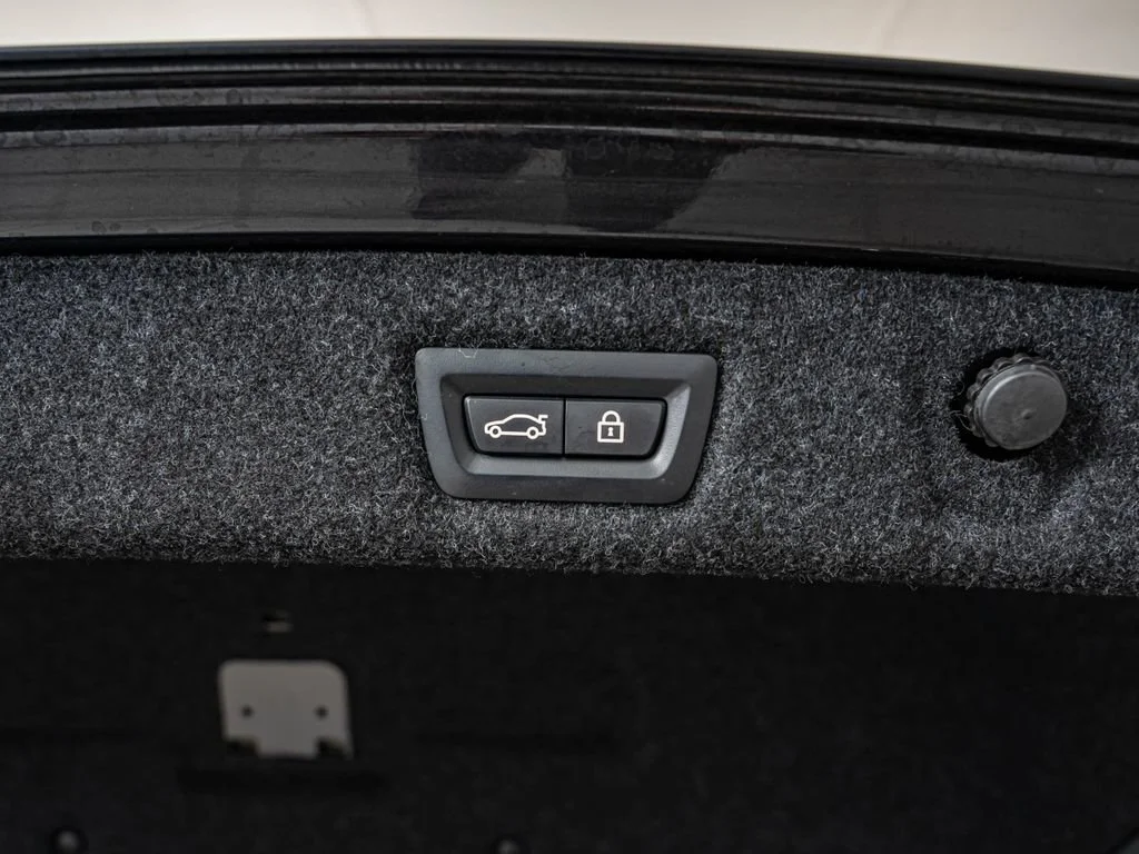 Used 2023 Dark Graphite Metallic BMW 540i image 45