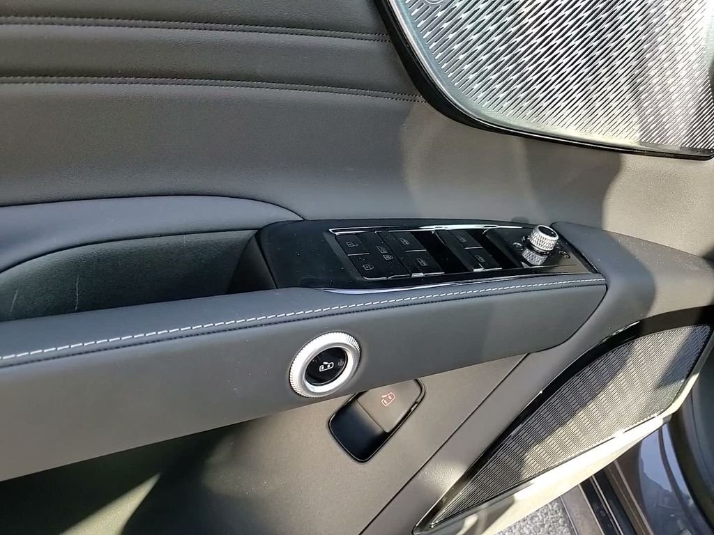 2026 Maserati Grecale Modena V6 - Photo 20