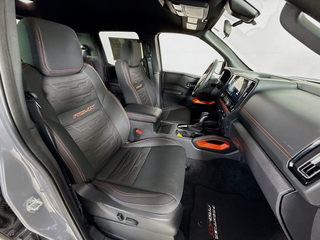 Used 2025 Boulder Gray Pearl Nissan PRO-4X image 28