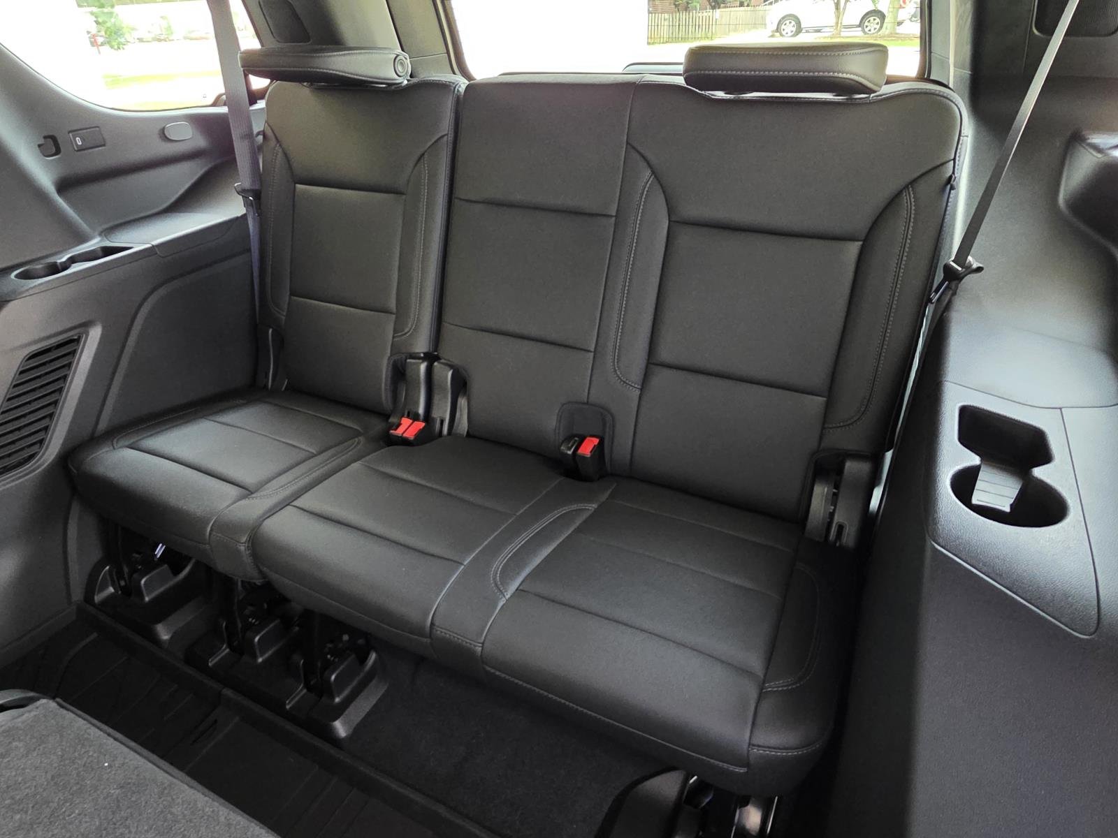 2022 Chevrolet Tahoe Z71 - Photo 16