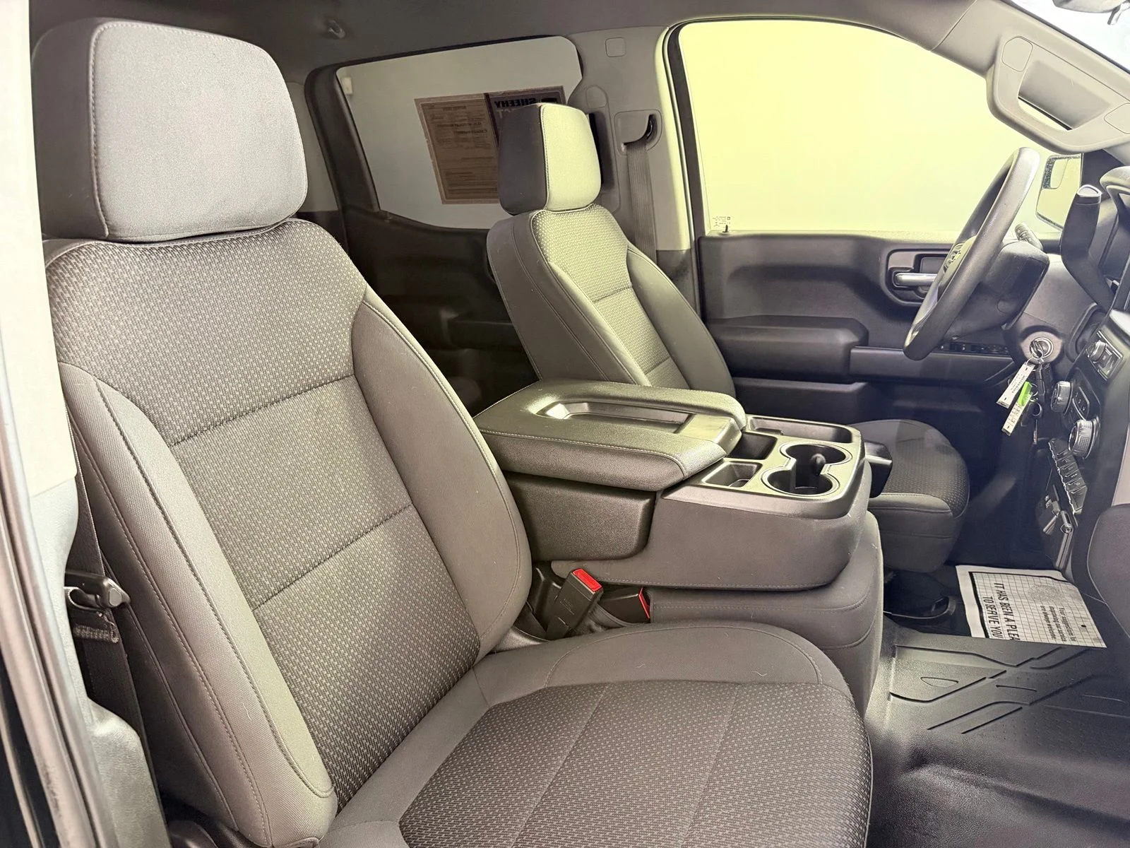Used 2021 Black Chevrolet Custom image 25