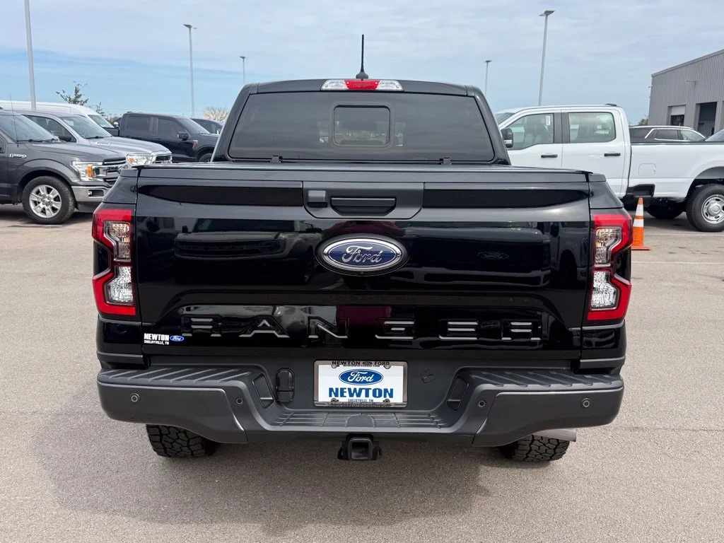 Used 2025 Black Ford XLT image 32