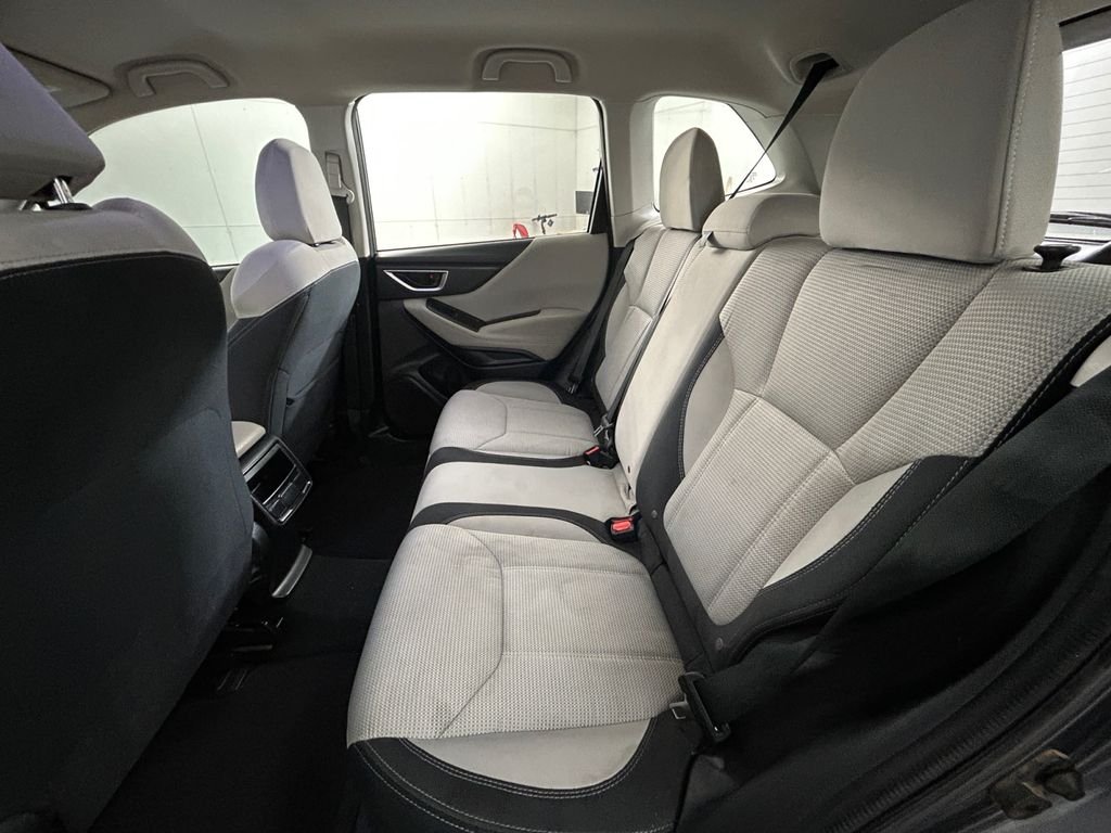 Used 2023 Gray Subaru Base image 19