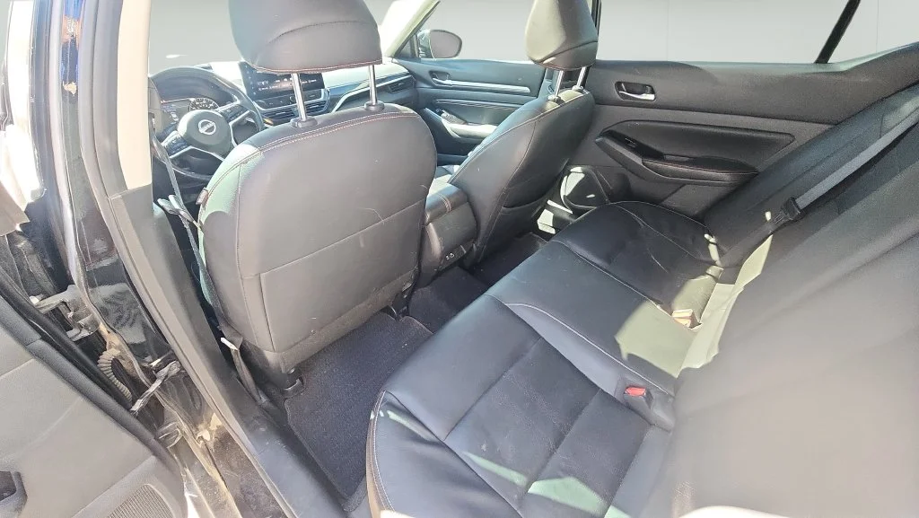 Used 2023 Black Nissan 2.5 SR image 11