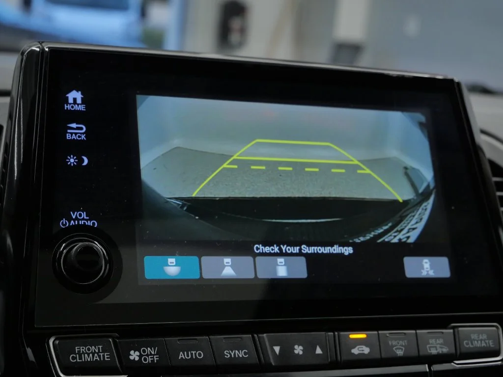 Used 2018 Gray Honda EX-L image 30