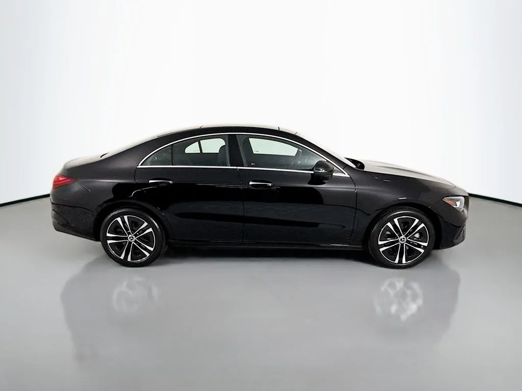 Used 2026  Mercedes-Benz CLA 250 image 8