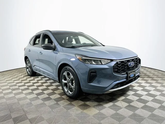 Certified Pre-Owned 2024 Ford Escape ST-Line