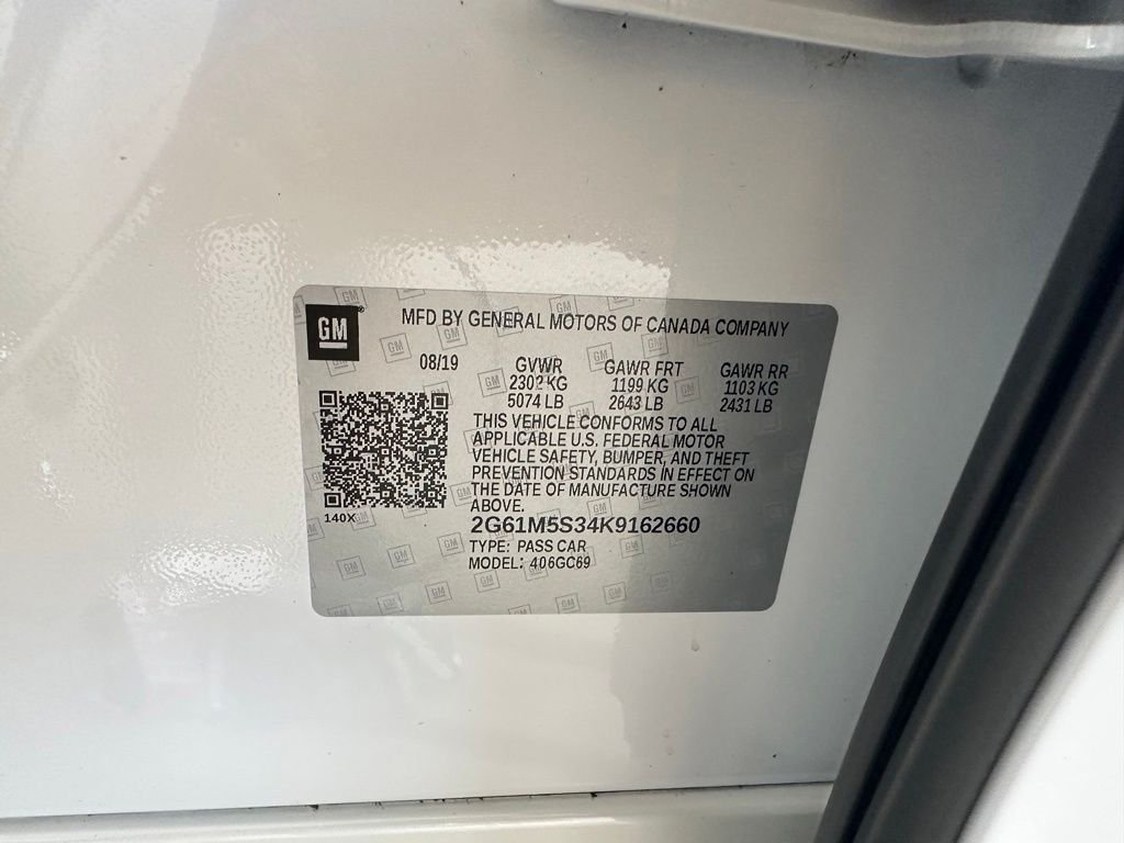Used 2019 White Cadillac Luxury image 40