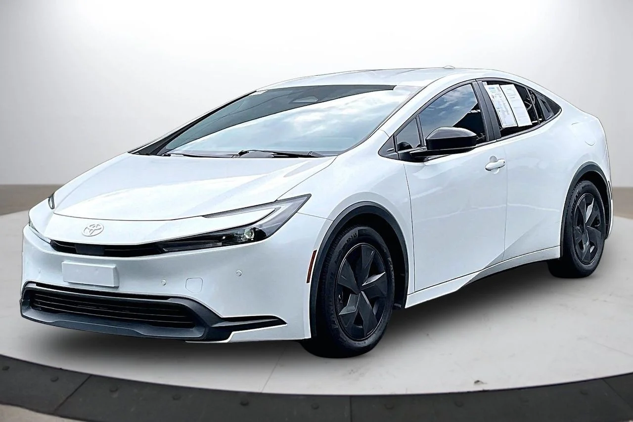 Certified Used 2023 Beige Toyota LE image 4