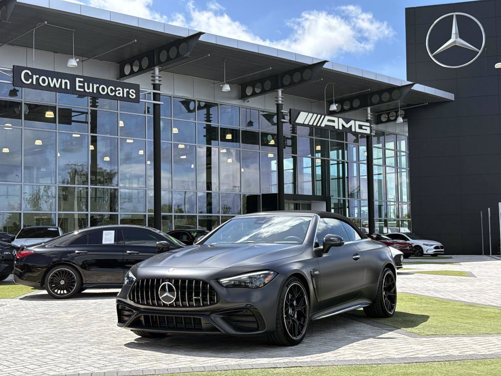 2026 Mercedes-Benz CLE AMG 53 4Matic Cabriolet's photo