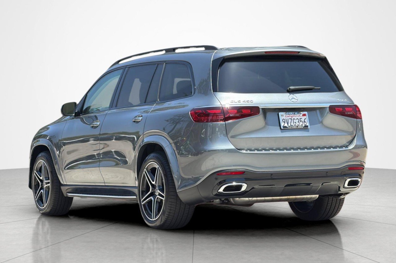 Used 2026 SELENITE GREY METALL Mercedes-Benz GLS 450 image 3