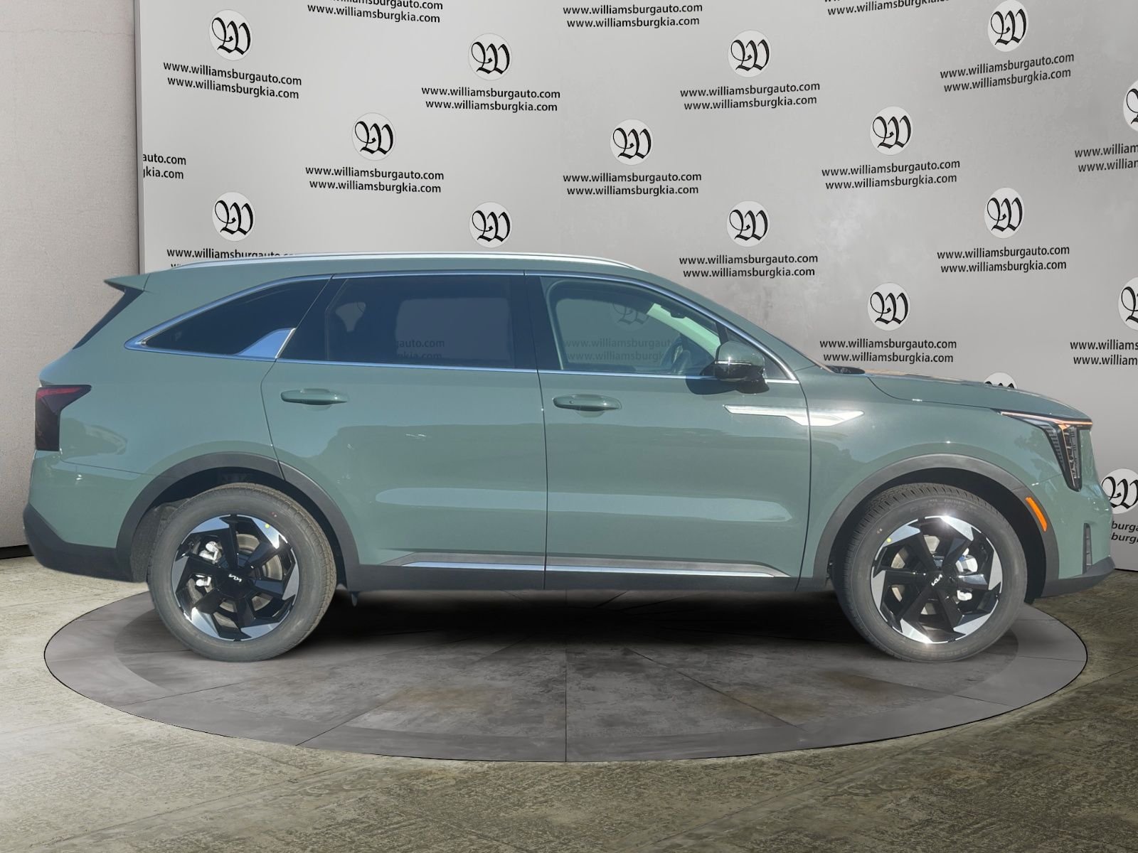 New 2026 Cityscape Green Kia EX image 6
